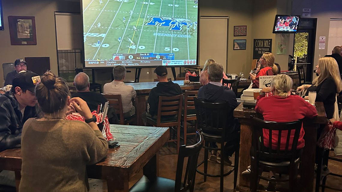 Jax State alumni gather to watch the JSU Game