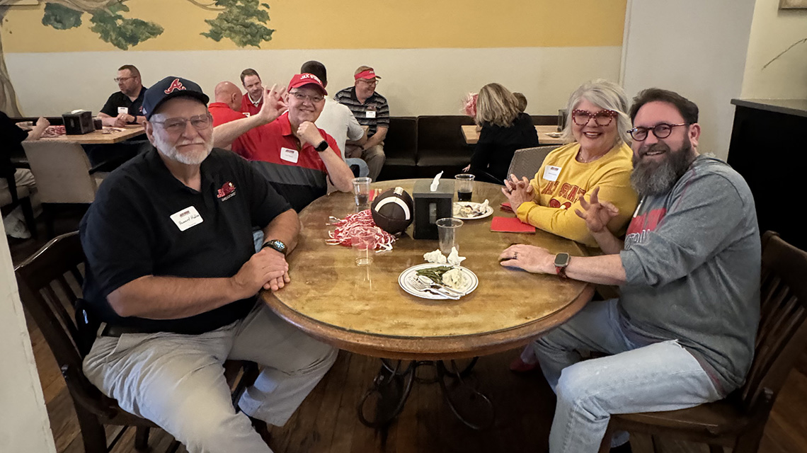 Gamecocks traveled to Cartersville, Georgia, for an evening of camaraderie, insight, and school spirit.
